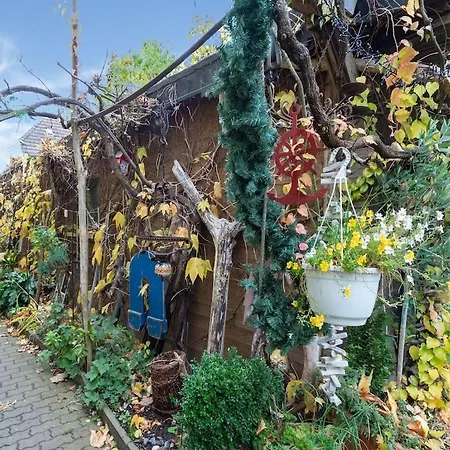 Charmante In Mit Garten Apartamento *