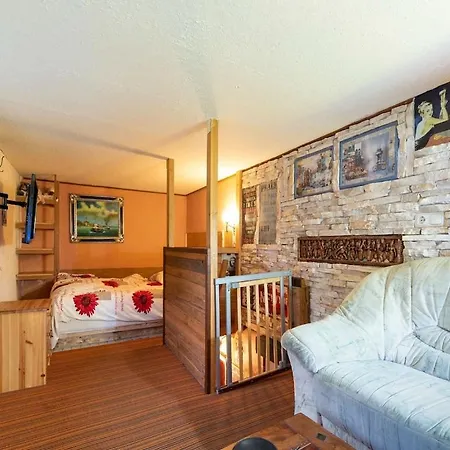 Charmante In Mit Garten